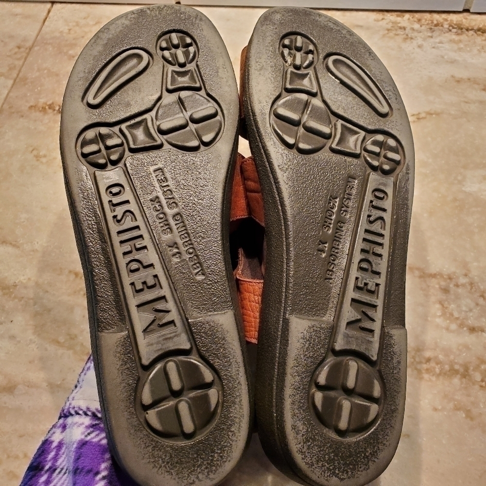 Mephisto Leather Strappy Comfort Sandals - Picture 9 of 9